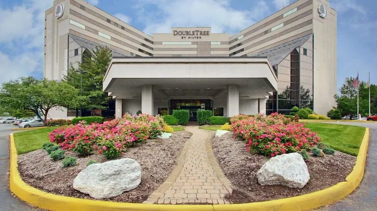 DoubleTree by Hilton Hotel Newark Airport